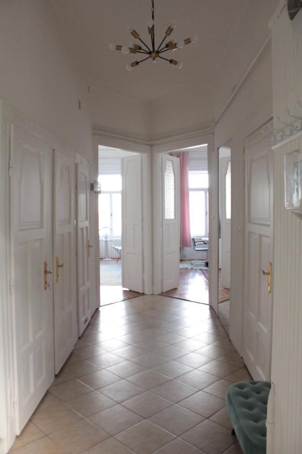 Allomas Apartman Budapeste Exterior foto