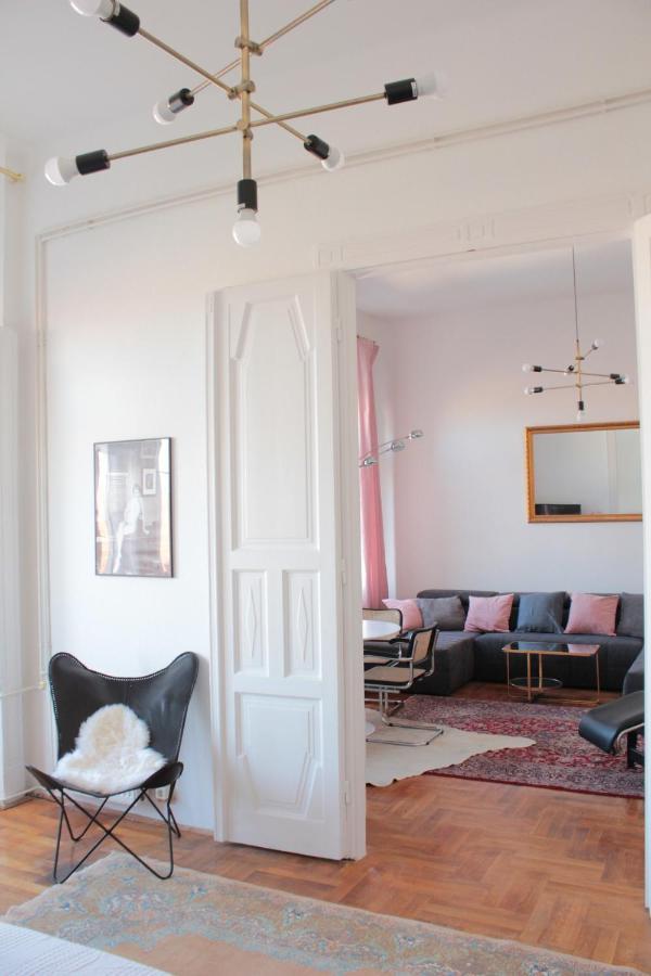 Allomas Apartman Budapeste Exterior foto